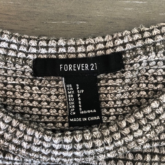 Forever 21 knit long sleeve - Picture 3 of 4